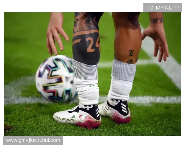 佩德里最爱足球鞋推荐与选择解析适合他的最佳球鞋品牌与型号 佩德里最爱足球鞋推荐与选择解析适合他的最佳球鞋品牌与型号